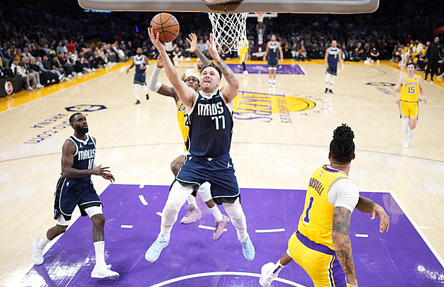 Dončičův triple double Dallasu nestačil, Milwaukee schytalo debakl v Clevelandu