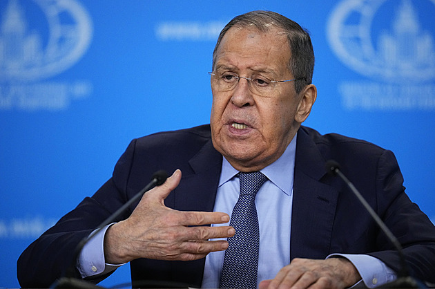 Rusko nelze porazit, Ukrajina skončí jako Afghánistán, prohlásil Lavrov