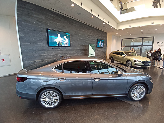 Autohádanka: Poznejte auto z ptačí perspektivy