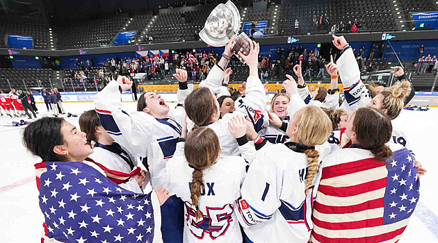 Hokejová osmnáctka má světové stříbro, na Američanky ve finále nestačila