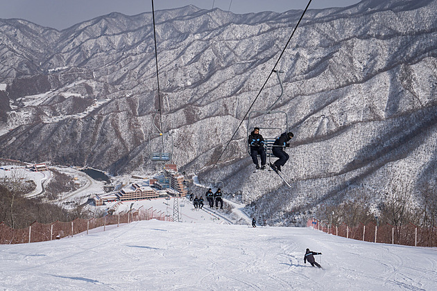 Rusové, přijeďte na lyže do KLDR. Země se poprvé od pandemie otevírá turistům