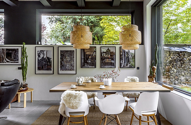 Ze starého zahradnictví si vytvořili snový dům se spoustou zeleně