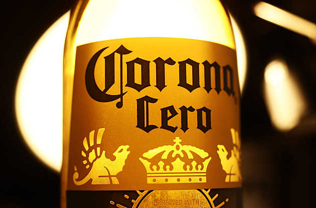 Olympiádu bude poprvé globálně sponzorovat pivo – nealkoholická Corona