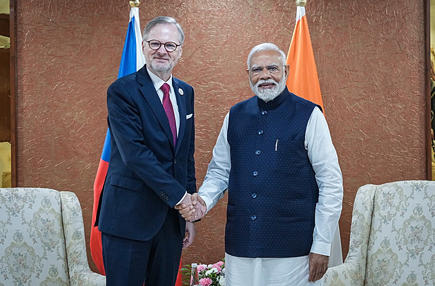Premiér Fiala na návštěvě v Indii: příměřená míra pragmatismu a vytrvalosti
