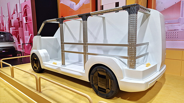 Kia chce změnit svět dodávek. Budou se přestavovat jako autíčka z lega
