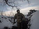 Ukrajinci budují opevnní u Kupjansku. (7. ledna 2024)