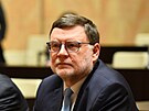 Ministr financí Zbynk Stanjura u Ústavního soudu. (10. ledna 2024)