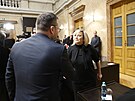 Alena Schillerová (ANO) a ministr práce Marian Jureka (KDU-SL) u Ústavního...