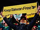 Za svobodný Tchaj-wan. Píznivci vládnoucí Demokratické pokrokové strany...