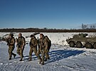 Válka pokrauje dalí tuhou zimou na severu Doncké oblasti na Ukrajin. (9....