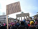 Tisíce lidí demonstrovaly v nedli v Berlín, Postupimi i Saarbrückenu proti...
