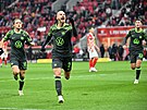 Václav erný se raduje z gólu do sít Mohue, Wolfsburg ale nakonec bral pouze...