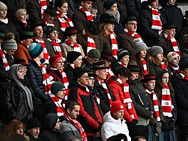 Smutné výrazy, váné tváe. Na stadionu Bayernu Mnichov se lidé louili s...
