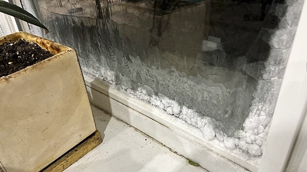 Zamrzl okno v byt v Podolsku (7. ledna 2024)