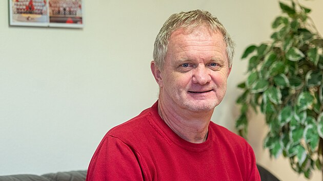 B�val� hokejista, tren�r a mana�er Zl�na Zden�k Venera.