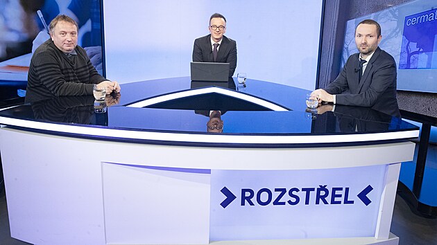 Hosty poadu Rozstel jsou Miroslav Krej, editel spolenosti CERMAT (vpravo) a Josef Bobek, uitel matematiky.