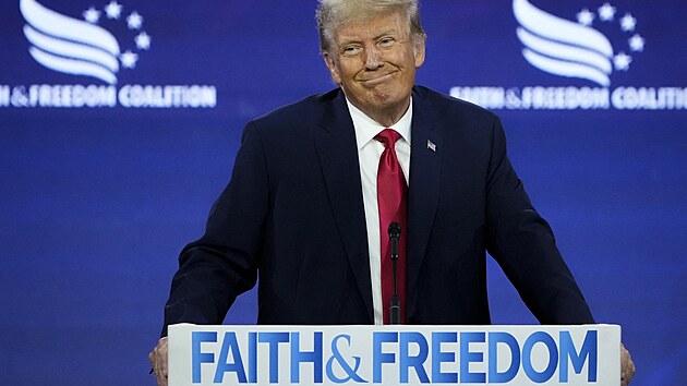 Donald Trump na akci Faith and Freedom (erven 2023)