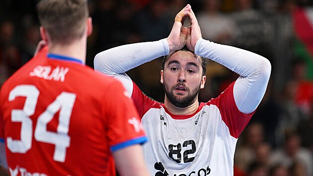 Çek hentbolcular da Portekiz'e yenildi ve Euro'yu tamamladılar.  Sefil bir tanıtımla yıkıldılar