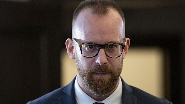 Tiskov konference Ondeje Kole (TOP 09) k nvrhu zkona o vyvlastnn ruskho majetku.(17. ledna 2024)