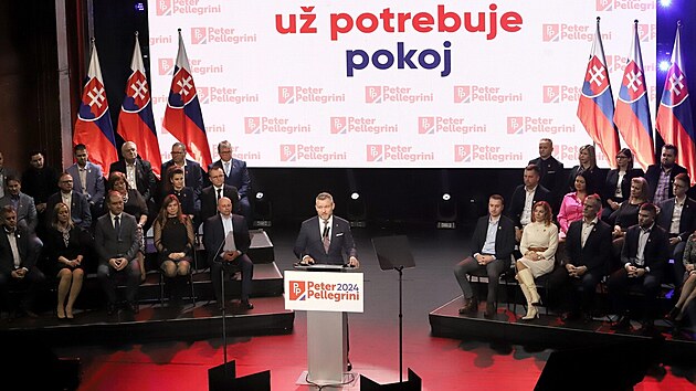f slovensk snmovny a vldn strany Hlas-SD Peter Pellegrini ohlsil, e bude v beznovch volbch kandidovat na prezidenta Slovnsk republiky. Podle vtiny sond je favoritem. (19. ledna 2024)