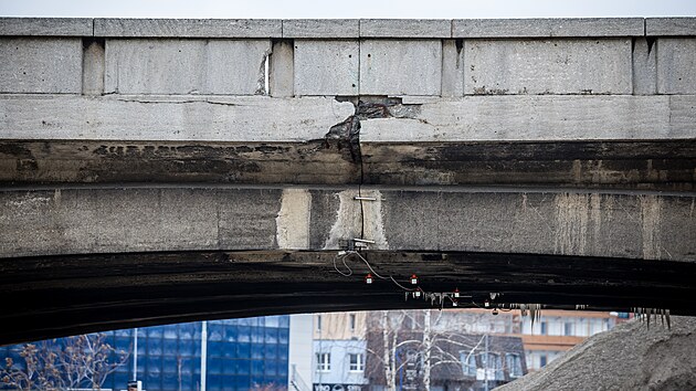 Libesk most je uzaven kvli technickmu stavu jedn jeho sti. (12. ledna 2024)