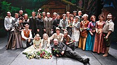 P�i p�ede�lém uvedení Heidi ve Vídni je�t� d�tské role obsadili dosp�lí herci....