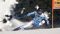 Francouzský ly�a� Cyprien Sarrazin b�hem super-G Sv�tového poháru ve �výcarském...