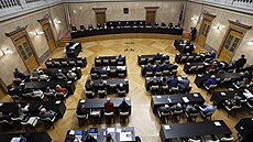Ústavního soud začal projednávat návrh poslanců ANO na zrušení vládní novely,...