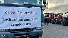 Zem�d�lci p�ed protestní jízdou. (15. ledna 2024)