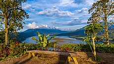 Jezero Buyan na ostrov� Bali