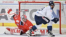 Oscar Flynn p�ekonává Jakuba Sedlá�ka.