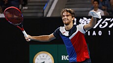 Radost Tomáe Macháe po postupu do 3. kola Australian Open.