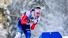 Joná� Mare�ek b�hem stíhacího závodu v Ruhpoldingu.