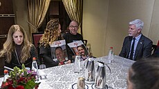 Prezident Petr Pavel se na návtv Izraele setkal s proputnými rukojmími a...