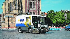 V�z RAVO 5 Series jezdí rychlostí a� 40 km/h. Ideální je pro rychlé �i�t�ní...