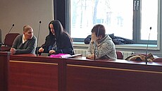 Okresní soud v Ostrav� zprostil viny dv� �eny ob�alované z týrání senior� v...