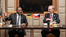 Premiér Petr Fiala s mosambickým prezidentem Filipem Nyusim v Indii (10. ledna...