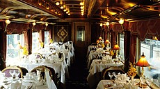 Interiér luxusního Eastern & Oriental Express