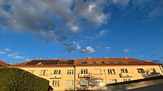 Za energie u�et�í díky instalaci FVE od spole�nosti ARPEG také bytový d�m v...