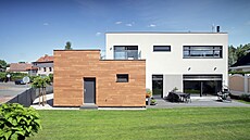 Tvar kostky a plochá st�echa umo��uje maximáln� racionální vyu�ití prostor...