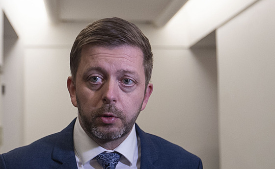 Ministr vnitra Vít Raku�an.