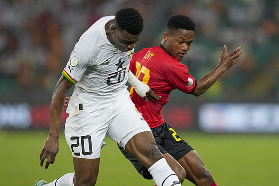 Mohammed Kudus (vlevo) z Ghany rozhodl o postupu své zem na svtový ampionát.