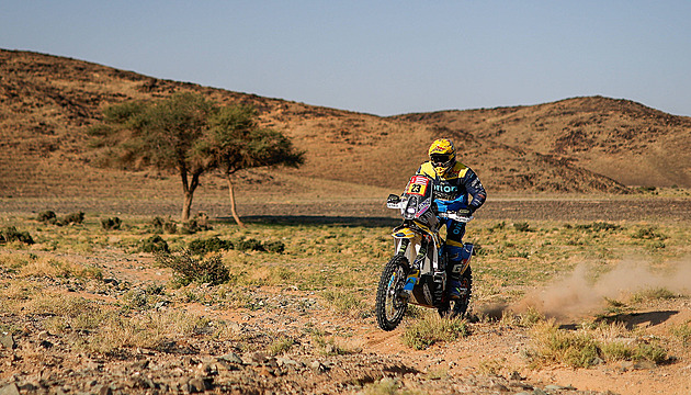 Pokračoval i s rukou jako bambule. Byl to můj nejtěžší Dakar, přiznal Michek