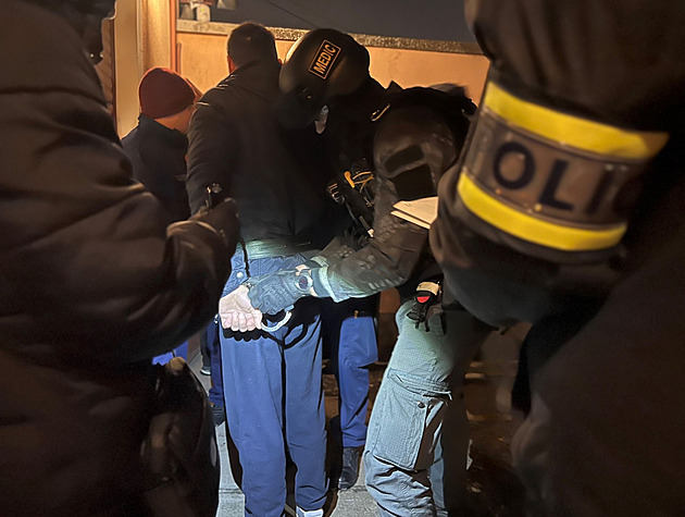 V Maďarsku zmařili pokus o puč. Krajně pravicoví Skytové chtěli odzbrojit policii