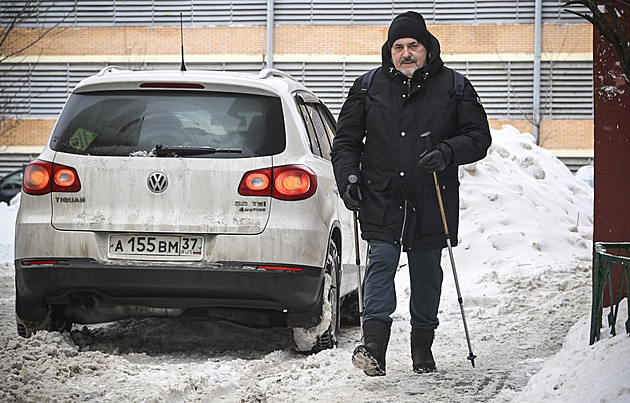 Pokud bych vyhrál, ukončím válku. Kdo je Naděždin, který se postavil Putinovi