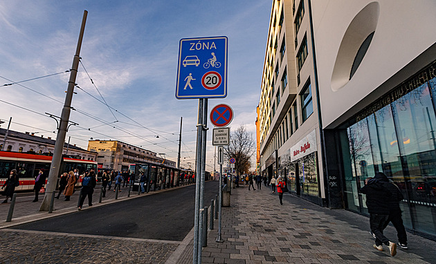 V Brně platí první sdílená zóna, na dodržování pravidel dohlédnou i kamery