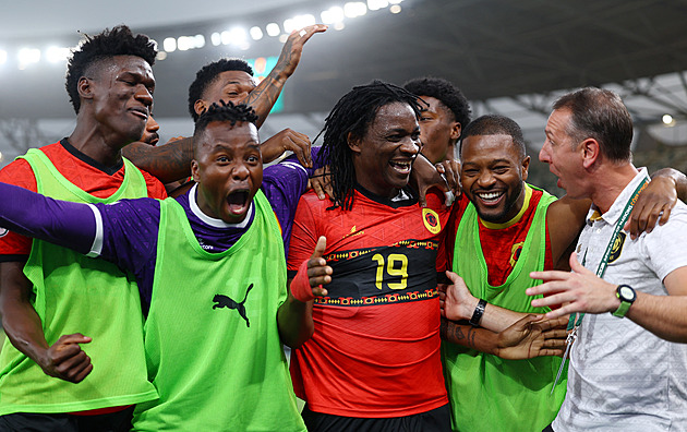 Fotbalisté Angoly a Nigérie jsou ve čtvrtfinále mistrovství Afriky