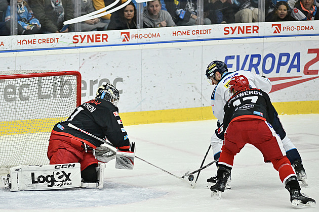 Liberec doma vedl 3:0, hradečtí hokejisté rekordní řež otočili