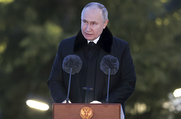 Dovolil si ukrást vodopád a postavil u něj altánek. Putin přehradil národní park