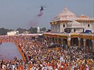 V Indii slavnostn oteveli kontroverzní hinduistický chrám
